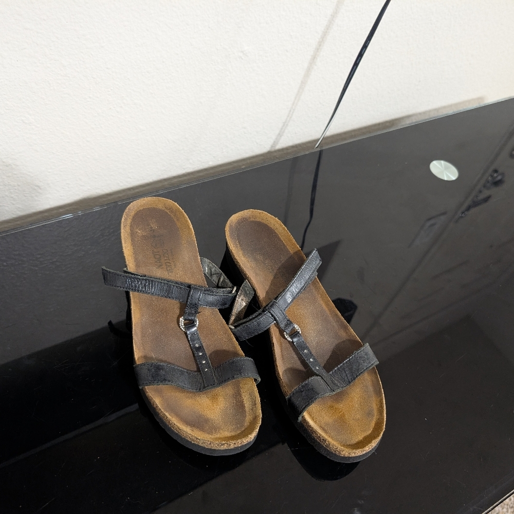 Naot Black Leather Double Strap Rhinestone Sandals US 10